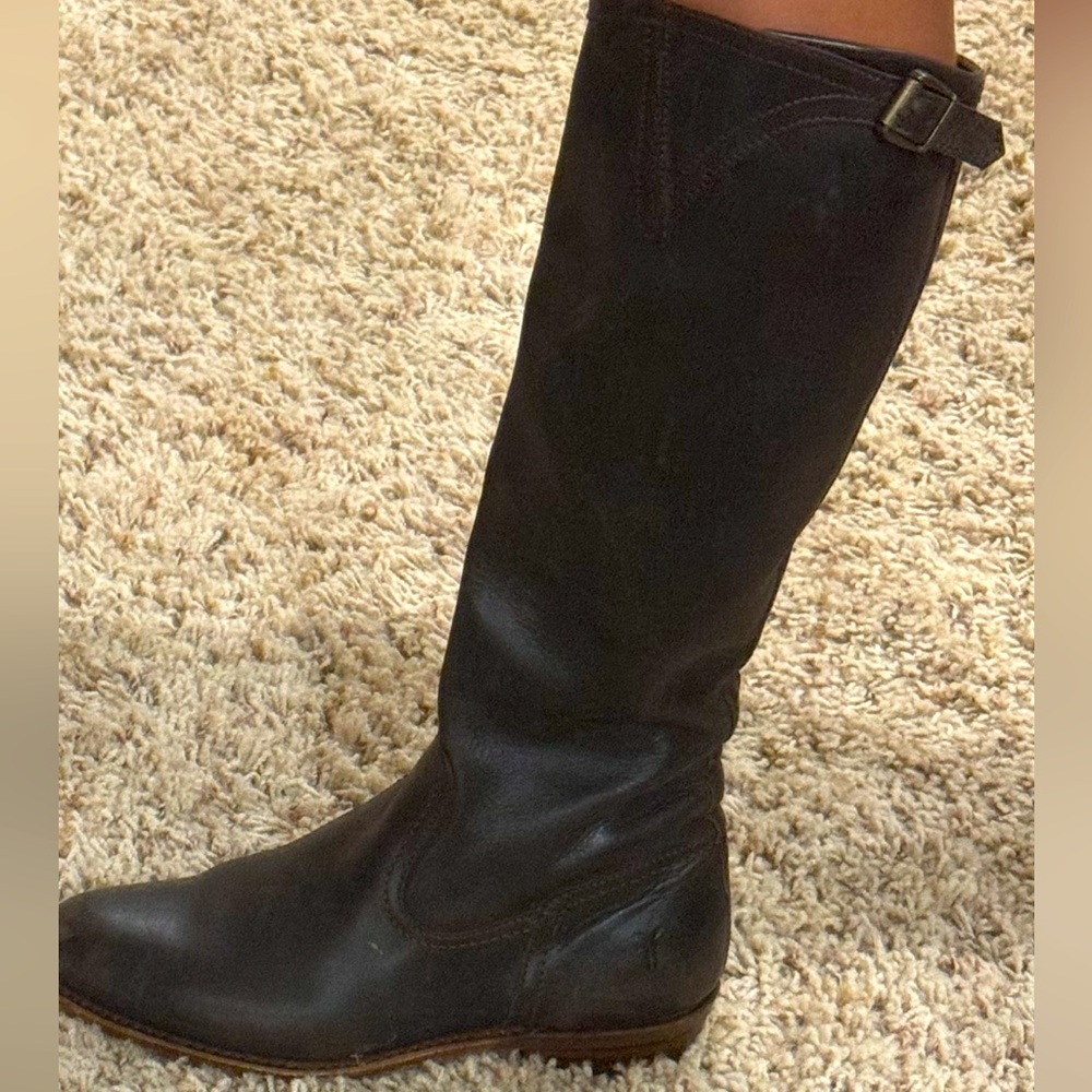 Frye woman’s boots